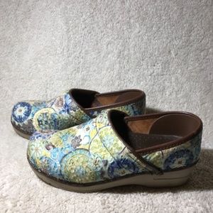 Sanita Professional Stapled Clogs Size 37